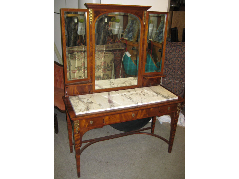 Appraisal: FRENCH TH CENTURY MAHOGANY MIRRORED DRESSER The top set with