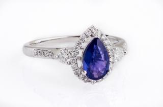 Appraisal: Lady's K White Gold Dinner Ring with a pear-shaped carat