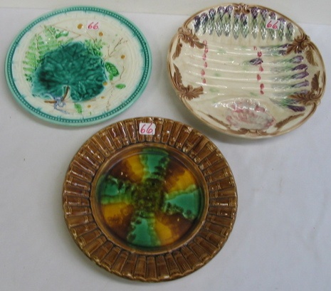 Appraisal: THREE COLLECTIBLE MAJOLICA PLATES th to early th century One