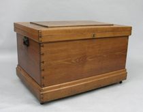 Appraisal: A Walnut Carpenter's Chest ca th Century Solid walnut dove-tailed