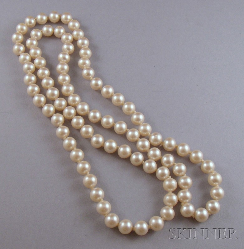 Appraisal: Costume Faux Pearl Necklace