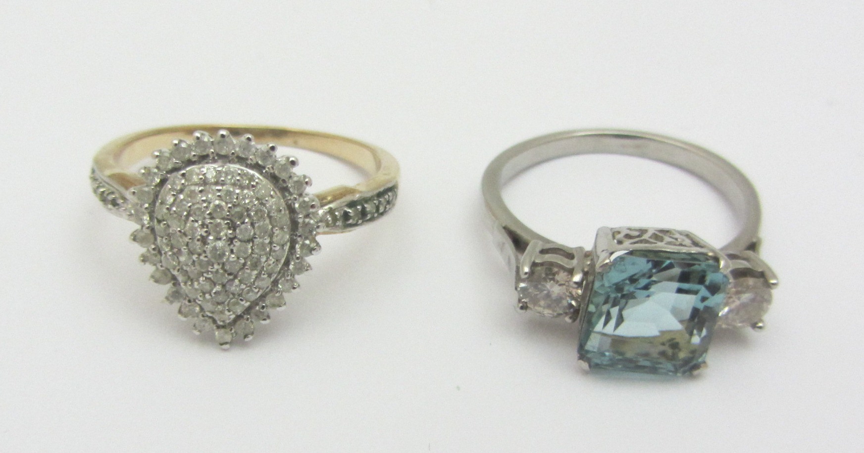 Appraisal: A diamond and pale blue gem set three stone ring