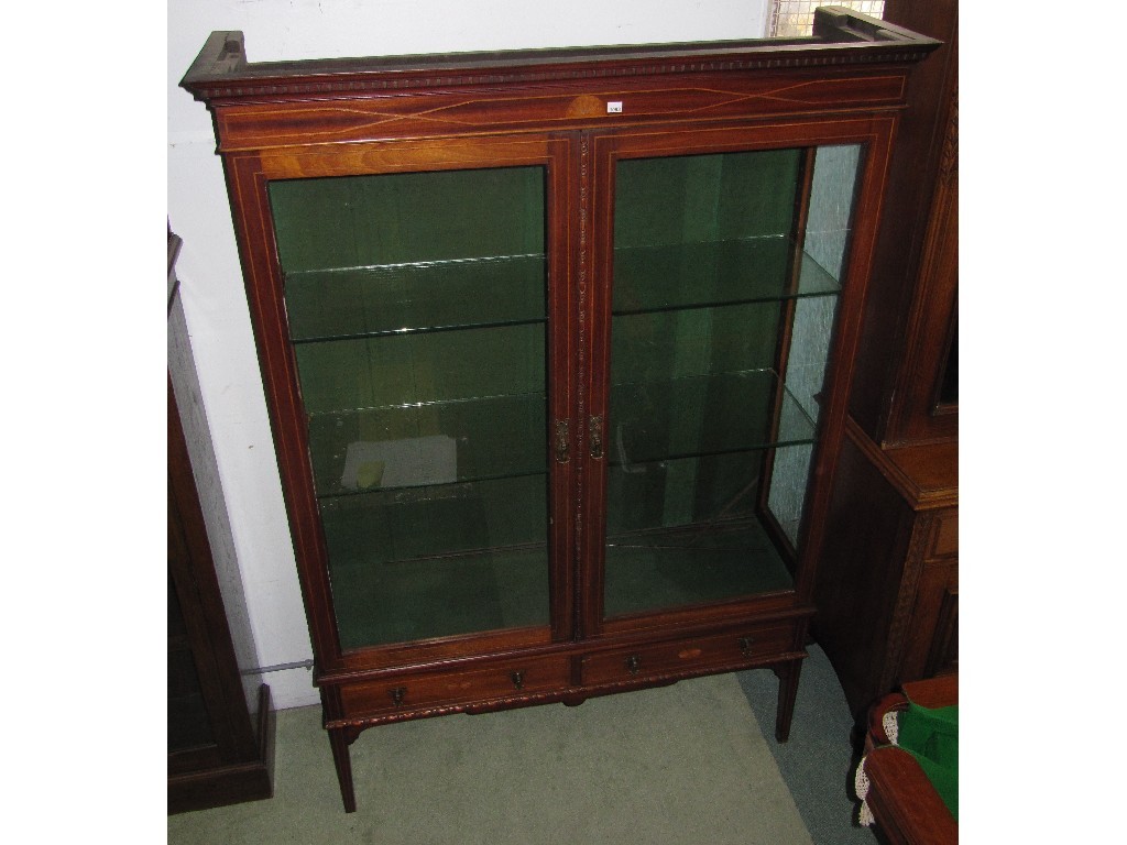 Appraisal: Edwardian mahogany inlaid display cabinet