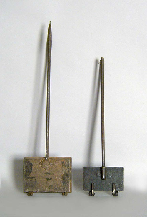 Appraisal: A wafer iron together with a waffle iron th c