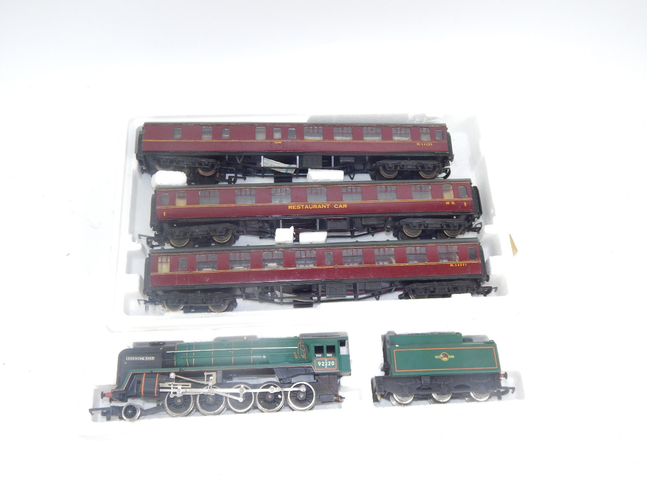 Appraisal: A Kitmaster model of the Evening Star locomotive - -