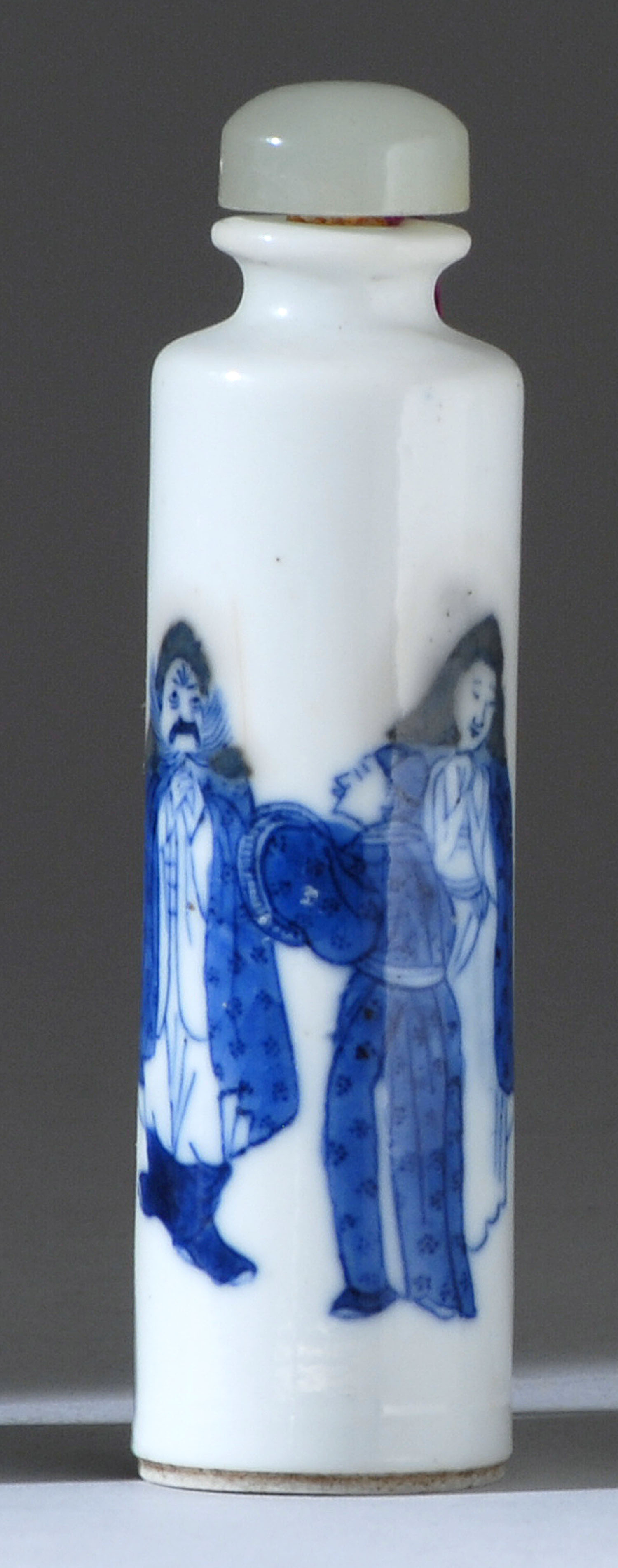 Appraisal: UNDERGLAZE BLUE PORCELAIN SNUFF BOTTLE th CenturyIn cylinder form with