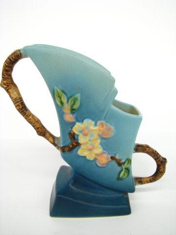 Appraisal: Roseville Pottery Apple Blossom blue vase - no noticed chips