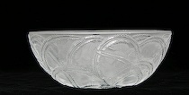 Appraisal: Lalique Pinsons Bowl ca Clear and frosted glass with sparrows