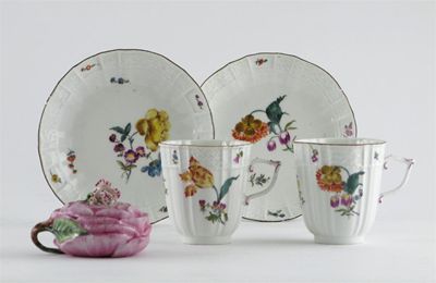 Appraisal: A pair of Meissen coffee cups and saucers with moulded