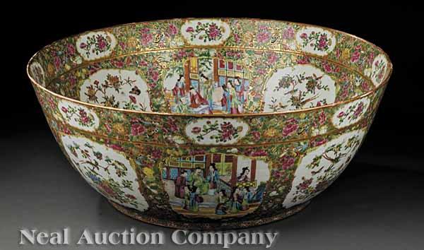 Appraisal: A Monumental Chinese Famille Rose Porcelain Bowl Qing Dynasty th