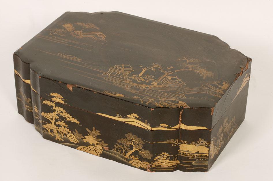 Appraisal: A JAPANESE LACQUER BOX of rectangular form with shaped and