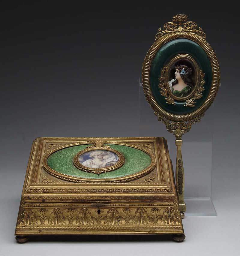 Appraisal: FINE BRONZE ORMOLU FRENCH DRESSING BOX AND MIRROR Mirror with