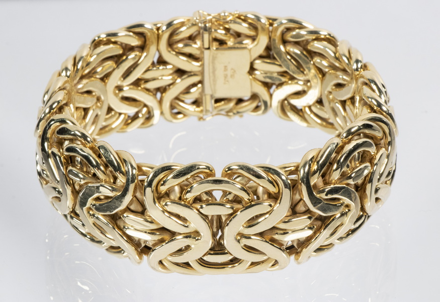 Appraisal: ITALIAN GOLD BRACELET K Yellow Gold woven link Italian bracelet