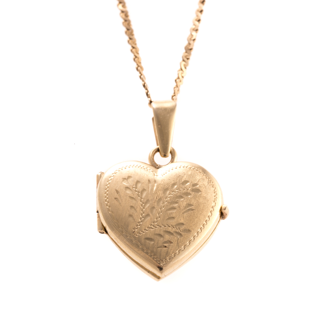 Appraisal: A Lady's Italian Heart Locket with Chain in K K