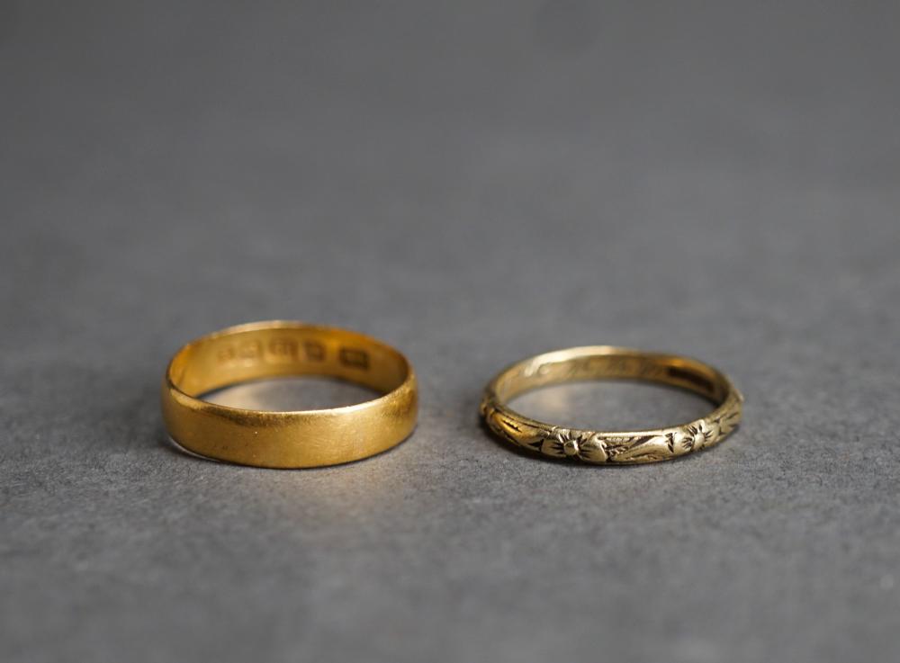 Appraisal: -KARAT YELLOW-GOLD BAND AND AN -KARAT YELLOW-GOLD BAND K DWT