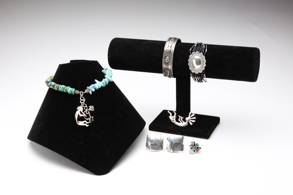 Appraisal: th century Six pieces including Navajo turquoise and sterling bead