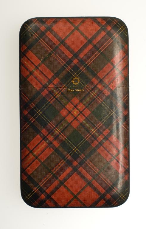 Appraisal: th CENTURY CLAN STUART TARTAN WARE CIGARETTE CASE with pull-off