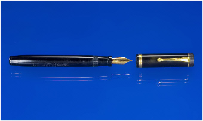 Appraisal: Parker A Black Permanite Parker Senior Lucky Curve Duofold Raised