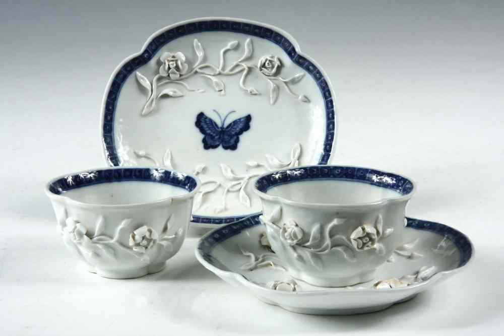 Appraisal: SETS CHINESE EXPORT TEA CUPS SAUCERS - Similar but not