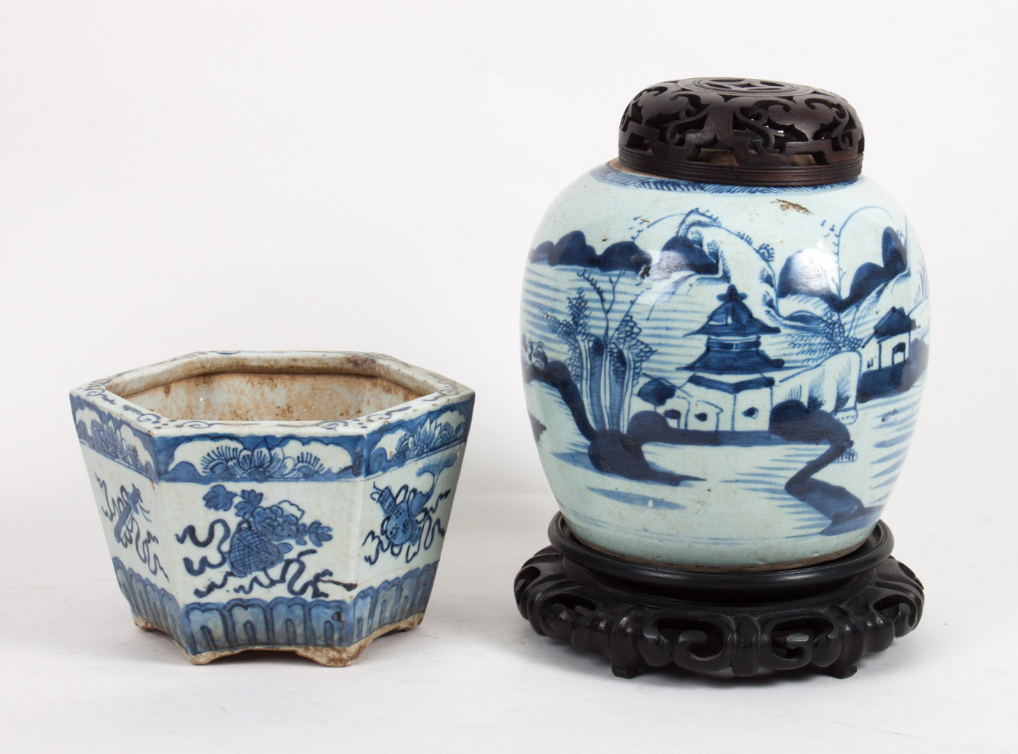 Appraisal: Chinese Export blue and white porcelain articles fourth quarter- th