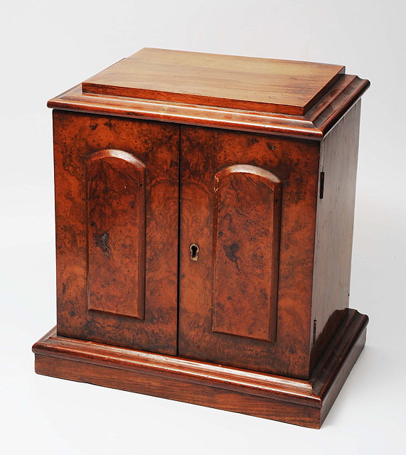 Appraisal: A LATE VICTORIAN TABLE TOP CHEST OF DRAWERS with three