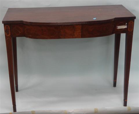 Appraisal: Inlaid mahogany Hepplewhite card table missing the top leaf repairs