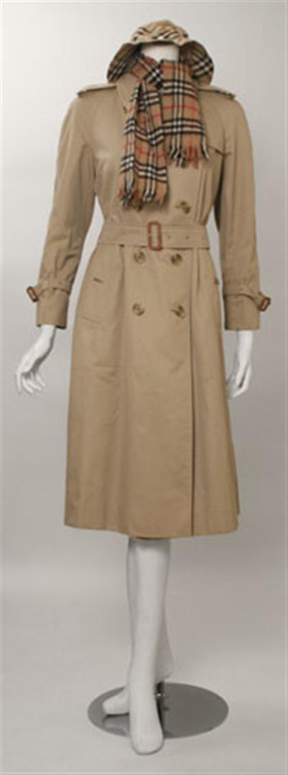 Appraisal: Classic Burberry ladies trench coat and accessories s Taupe cotton