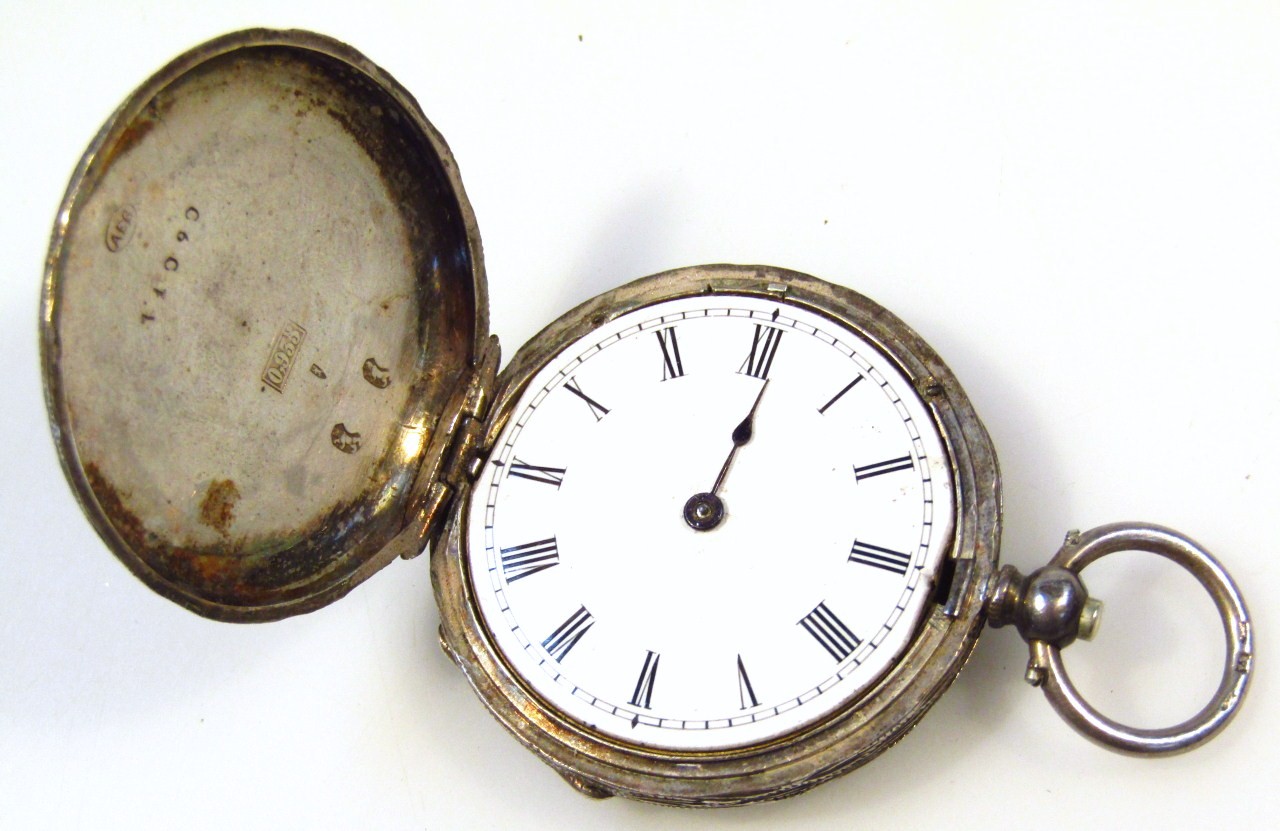 Appraisal: An early thC ladies hunter fob watch the circular engine