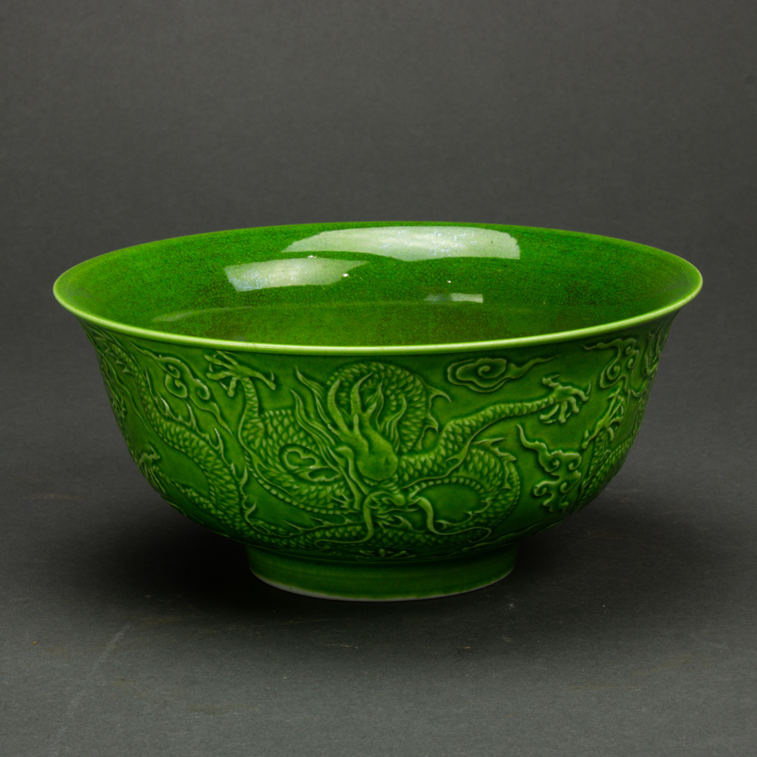 Appraisal: Chinese green glazed 'dragon' bowl width