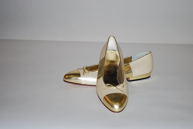 Appraisal: Salvatore Ferragamo Platinum kid flats Size - C Price Original