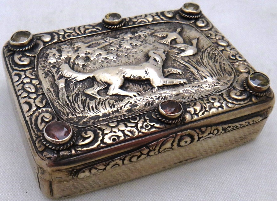 Appraisal: A silver brown zircon and gem set rectangular snuff box