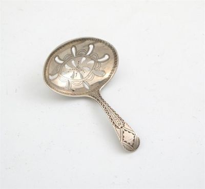 Appraisal: A George III bright cut caddy spoon with a pierced