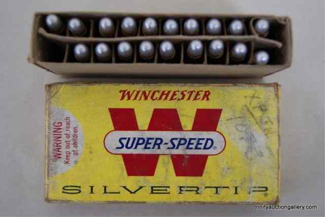 Appraisal: Winchester Super Speed Savage Rifle AmmunitionBox with vintage Winchester Super