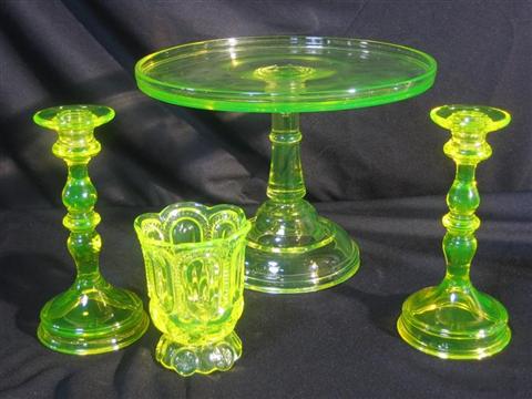 Appraisal: GROUP OF DEPRESSION VASELINE GLASS ITEMS All of vivid greenish-yellow