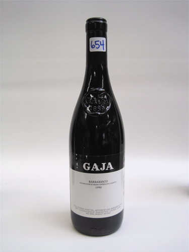 Appraisal: A SINGLE BOTTLE OF ITALIAN VINTAGE RED WINE Gaja Barbaresco