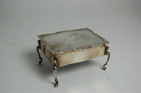 Appraisal: An Edwardian dressing table jewellery box HM Birmingham of rectangular