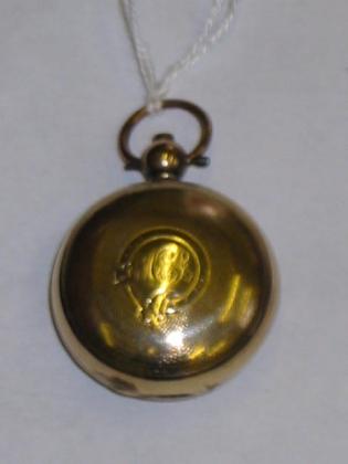 Appraisal: AN EDWARDIAN CT GOLD SOVEREIGN HOLDER modelled as a fob