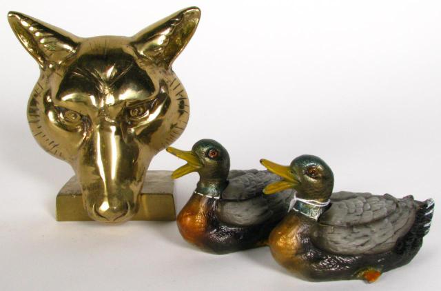 Appraisal: A pair of cast metal Austrian duck motif painted ashtrays