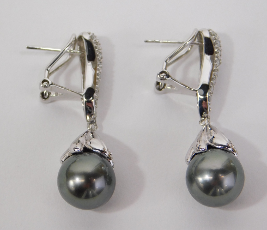 Appraisal: PR K GOLD SILVER PEARL DIAMOND EARRINGS China Contemporary K