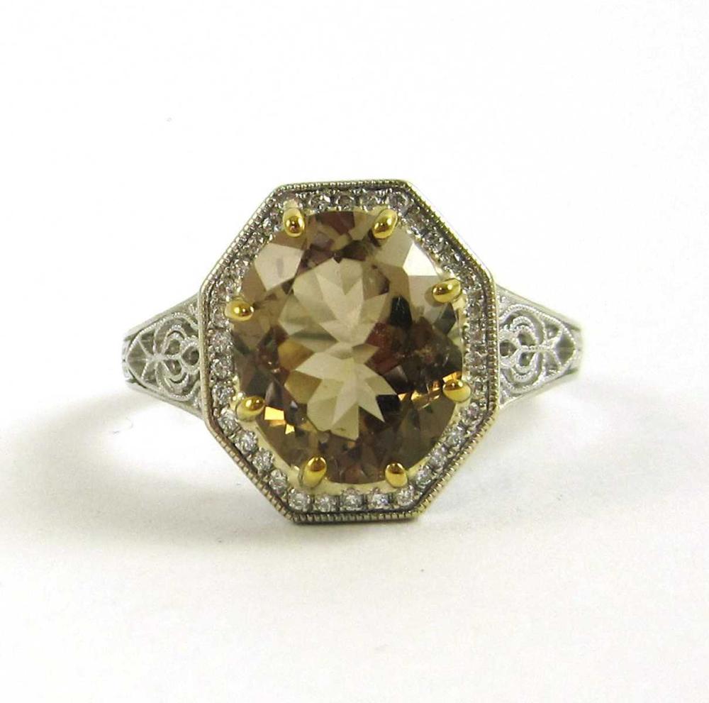 Appraisal: TOURMALINE DIAMOND AND EIGHTEEN KARAT GOLD RING The k white