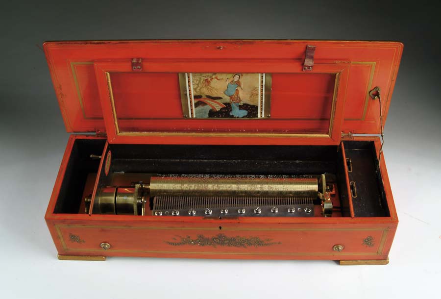 Appraisal: RARE SWISS MUSIC BOX W CHINESE DECORATION Believed to be