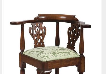 Appraisal: NEW ENGLAND CHIPPENDALE CARVED MAHOGANY CORNER CHAIR Est -