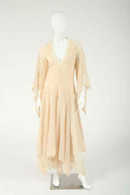 Appraisal: VINTAGE GIORGIO DI SANT'ANGELO CREAM LACE DRESS s Drop waist