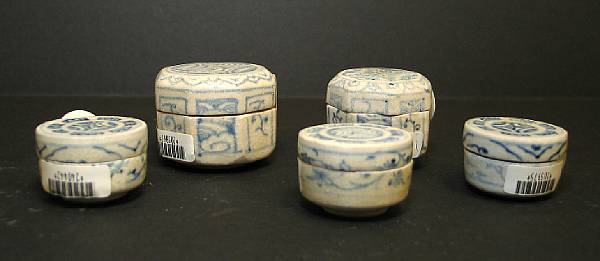 Appraisal: Four cardboard boxes containing ceramics from the Hoi An Hoard