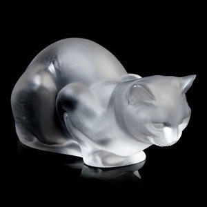 Appraisal: A Lalique Chat Couch Figure Second Half th Century Length