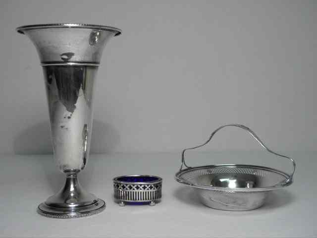 Appraisal: Lot of three assorted sterling silver items Includes a weighted