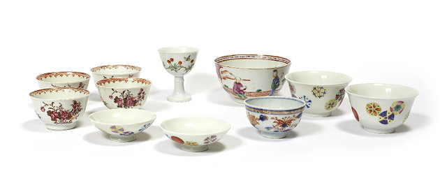 Appraisal: A Chinese famille rose export small bowlcirca cm a pair