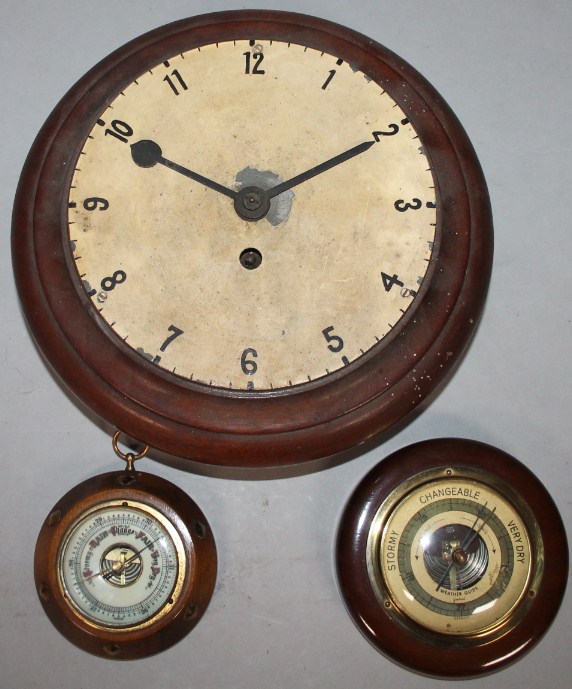 Appraisal: An early thC mahogany wall clock the cm dia dial