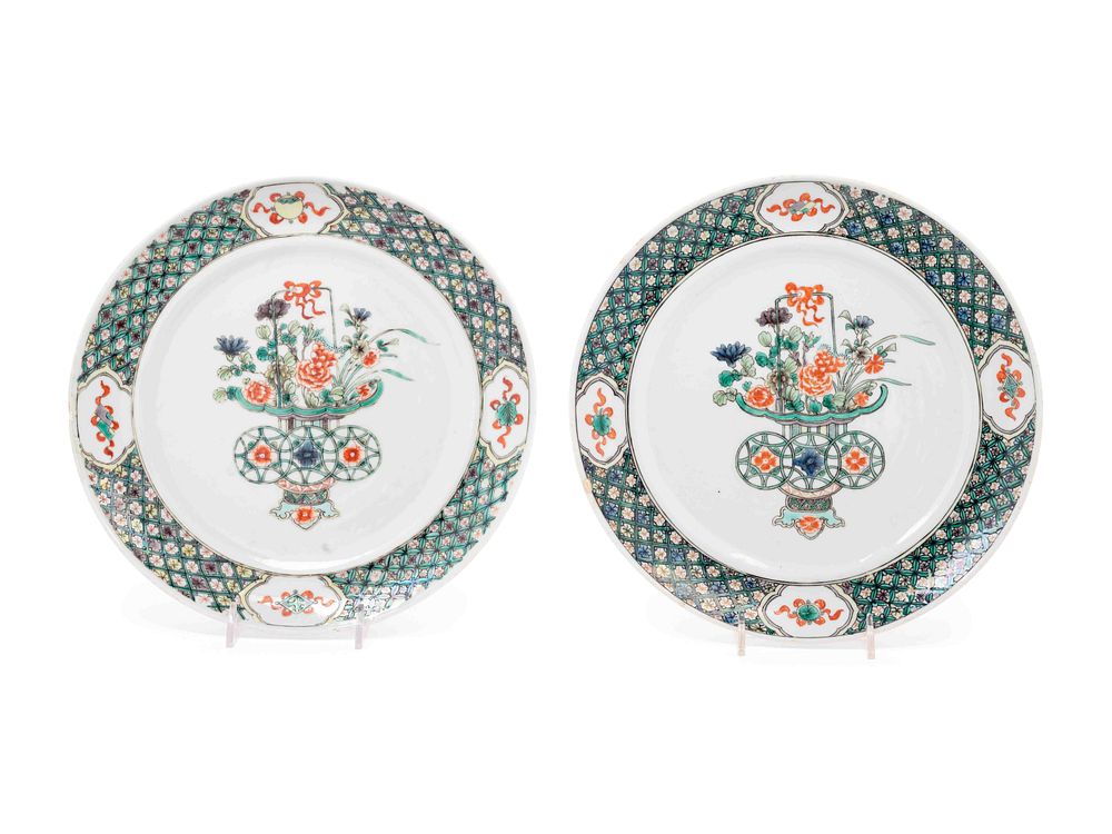 Appraisal: A Pair of Chinese Export Famille Verte Porcelain Plates A