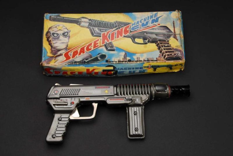 Appraisal: Space King Machine Gun Description Japanese Made by Exelo Works